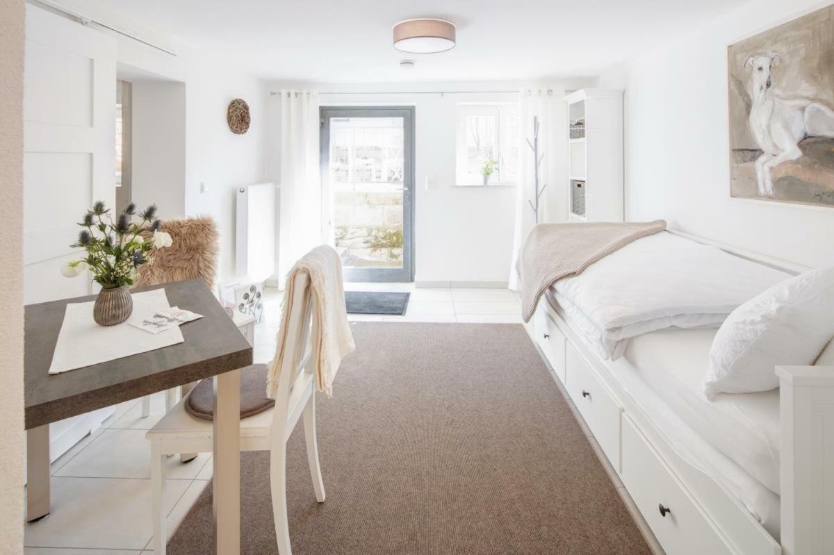 Tiny Ferienwohnung Am Stadtpark Швебиш-Халль Экстерьер фото